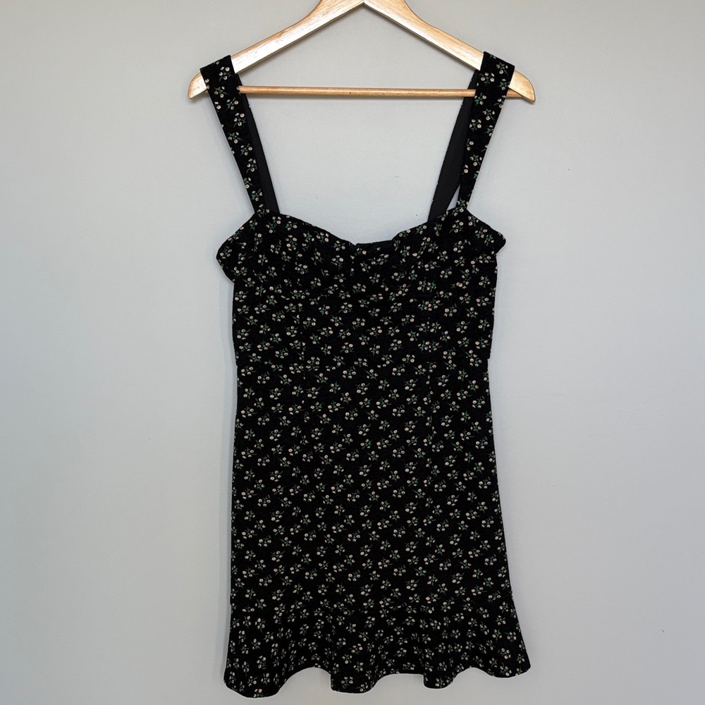 Hutch Black Garment with Embroidered Tag